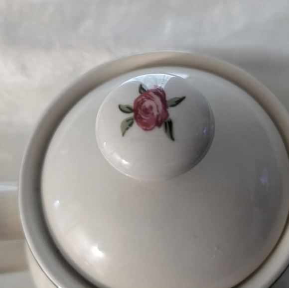 Van Cleef Porcelain Teapot - Picture 3 of 3
